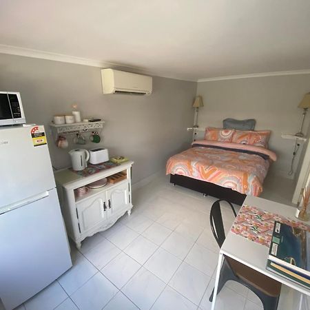 Churchill'S B&B Twin Spa Getaway Studio Swansea Luaran gambar