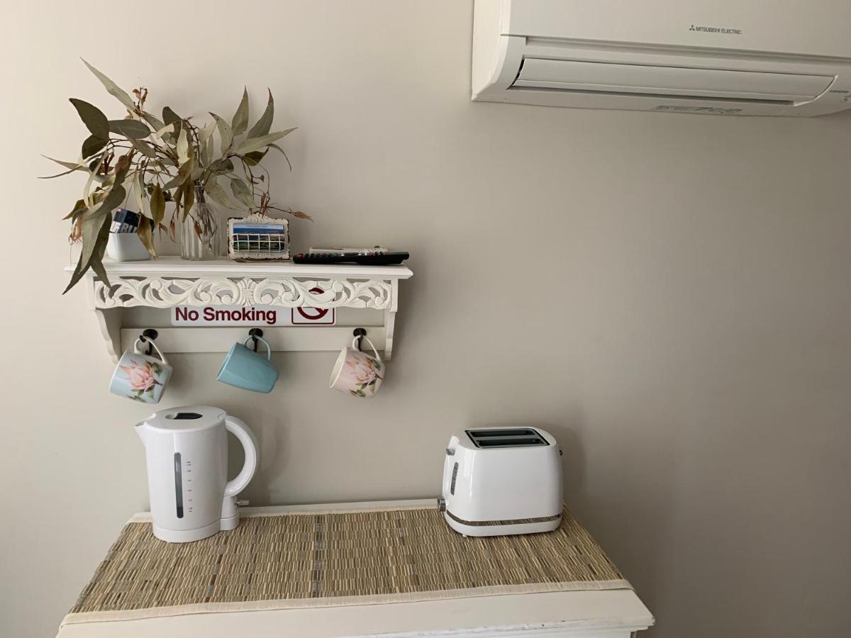 Churchill'S B&B Twin Spa Getaway Studio Swansea Luaran gambar