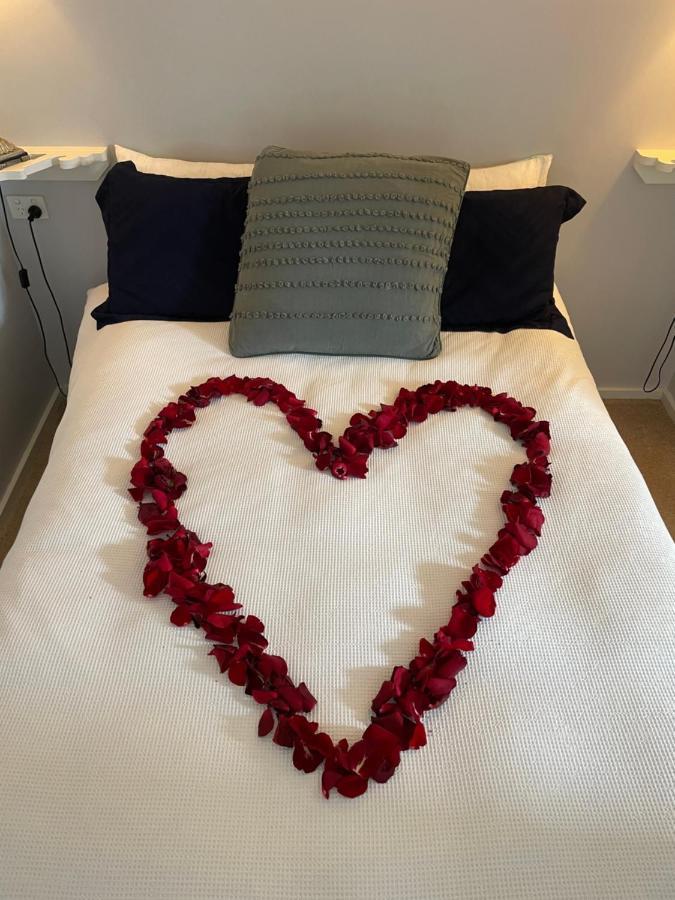 Churchill'S B&B Twin Spa Getaway Studio Swansea Luaran gambar