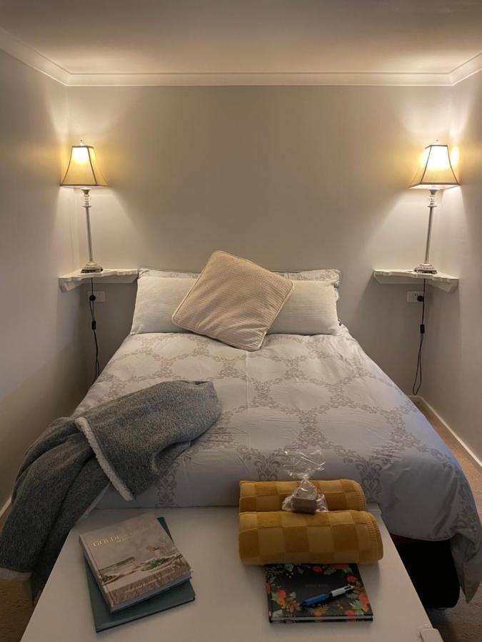 Churchill'S B&B Twin Spa Getaway Studio Swansea Luaran gambar